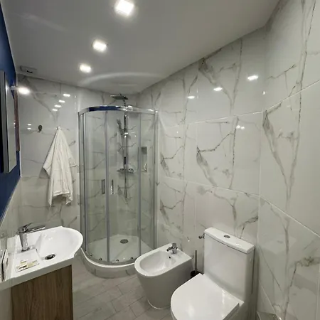 Urban & B 3*